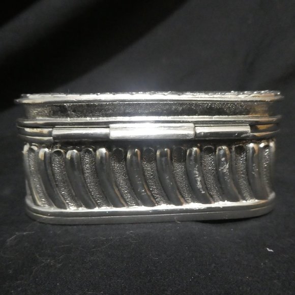 ROYAL SELANGOR | Floral Storage Chest | Pewter | Vintage - Picture 4 of 13